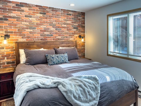 Bedroom. King Bed.