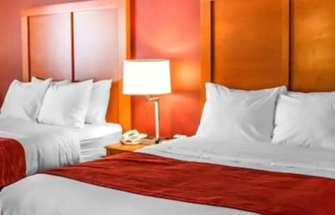 Desk, blackout drapes, iron/ironing board, free WiFi