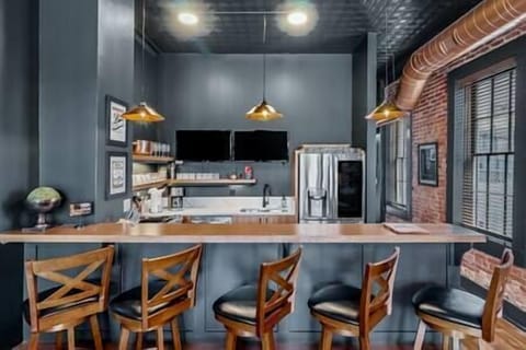 5fccf20f 9b7a 41b8 89b4 8d74f2b3428a