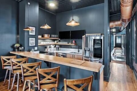 D7df40a5 4de9 4614 8f6a 16b104b64fbc