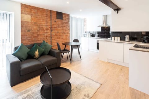 The Maltings, Burton upon Trent - Host & Stay