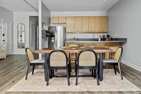 Where meals are shared and memories are made. Loving this cozy dining nook that brings everyone together.