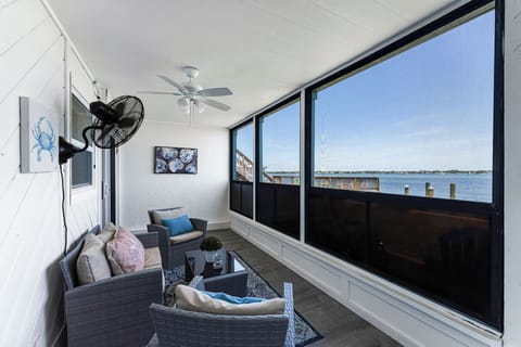 504120N20Beach20Rd20Unit204B-18