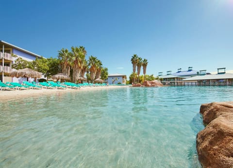 Indoor pool, seasonal outdoor pool, pool umbrellas, sun loungers