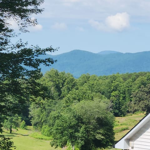 Year-round mountain views