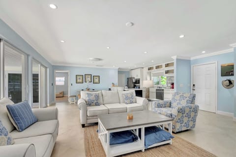 House, Multiple Beds, Pool Access, Pool View (Dolphin Villa) | Living area | 50-inch flat-screen TV with digital channels