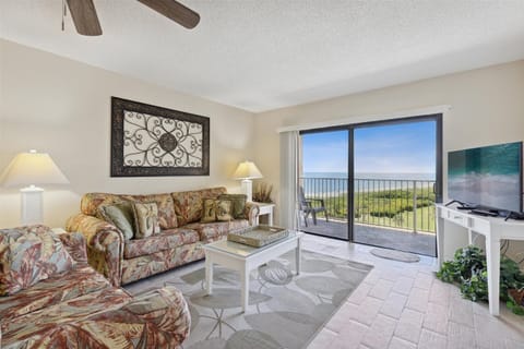 Oceanfront views right from your living room – a perfect retreat to relax and enjoy the scenery.