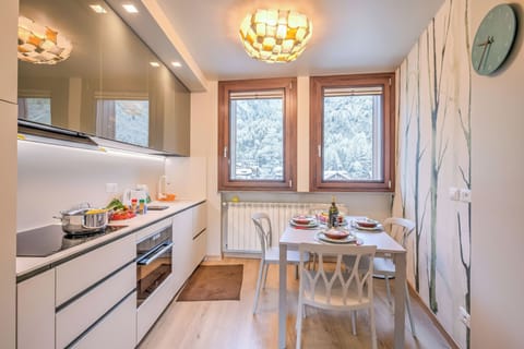 Kitchen and dining area