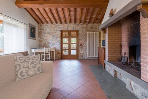 Autumn, Living Room, Spring, Summer