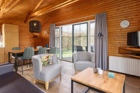 Bungalow | Living room