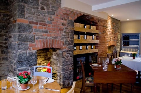 Free daily English breakfast