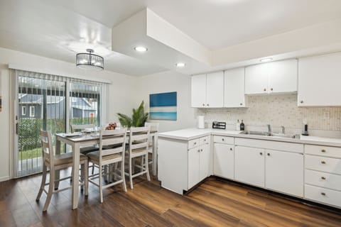 Cook with ease in a fully equipped, modern kitchen.