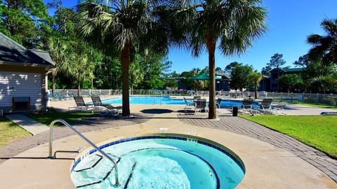 Condo, 3 Bedrooms | Pool