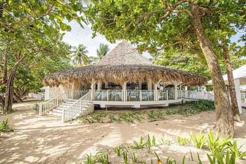 Beach bar