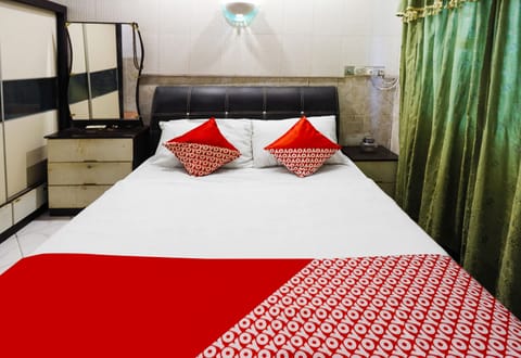 Deluxe Double Room | Bed sheets