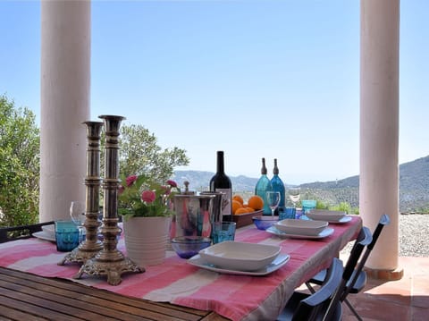 Villa | Dining