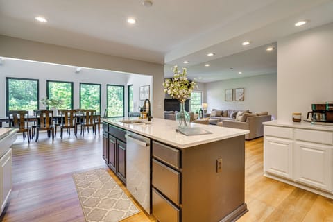 House (Multiple Bedrooms) | Interior