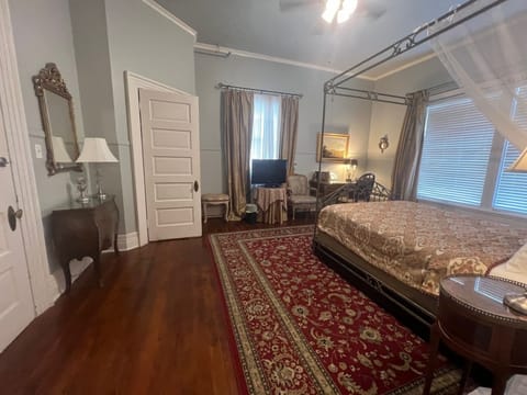 Pompadour Room- view 2