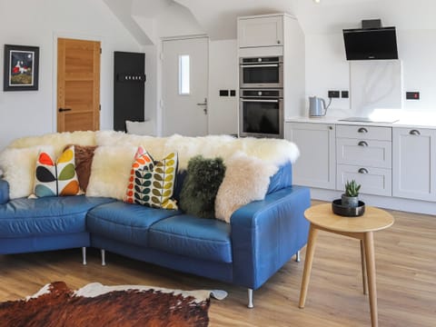 Bathroom | Ty Twm, Criccieth