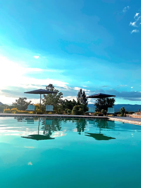 2 outdoor pools