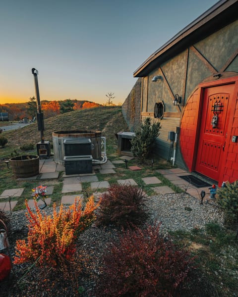 Hobbit Inspired Cabin