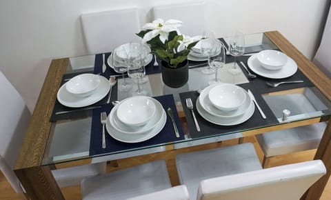 House | Dining