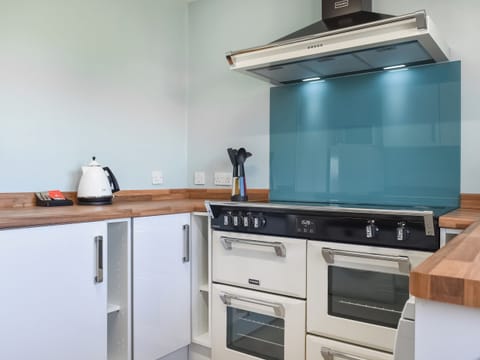 Kitchen | The Bungalow, Staithes, near Saltburn-by-the-Sea