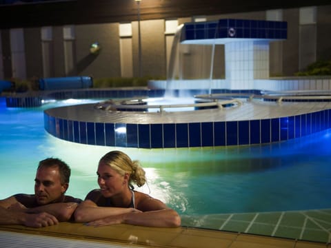 Tent | Pool | Outdoor pool