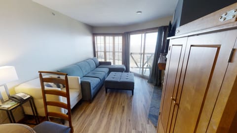 Indoors, Furniture, Living Room, Hardwood, Chair