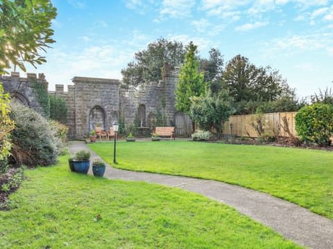 Outdoor | Hawkshead - Lonsdale House Apartments, Ulverston