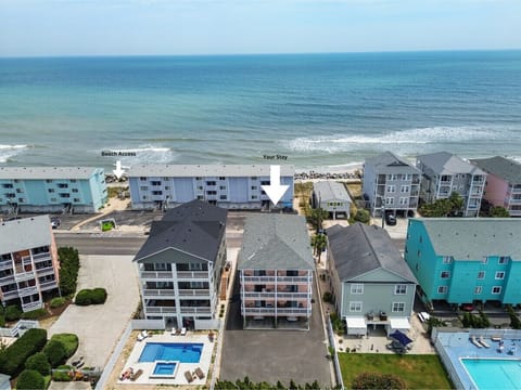 Only 1 block to the beach!