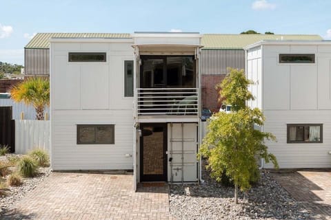 Welcome to Porter Loft at Container Park, a one-of-a-kind modern shipping container home in Wilmington's vibrant Cargo District
