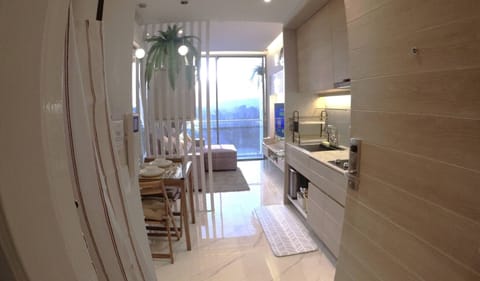 Condo, 1 Bedroom, Accessible, Balcony | Interior