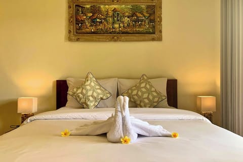 Deluxe Room, Garden View | Individually decorated, individually furnished, desk, free WiFi