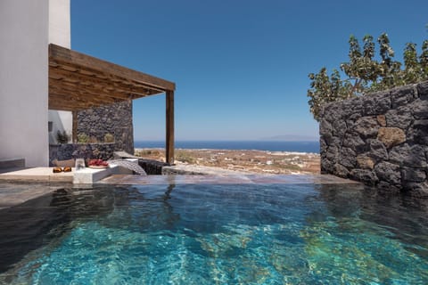 Premium Suite With Heated Jetted Tub | Terrace/patio