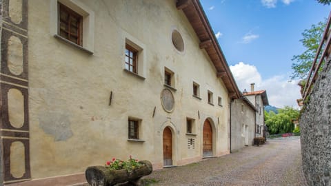 Apartment (2 Bedrooms) | City view