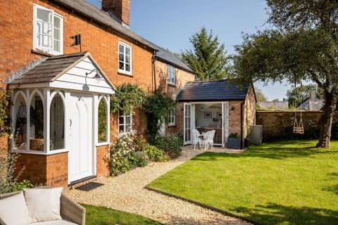 Carpenters Cottage - StayCotswold