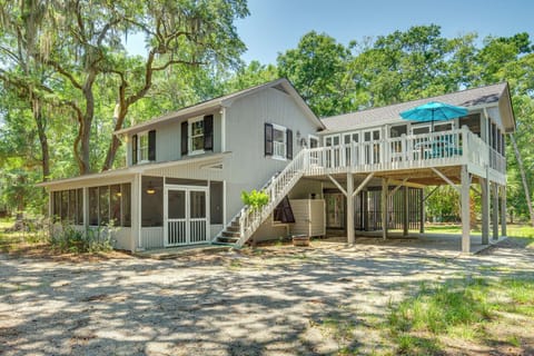 Edisto Island Vacation Rental | 3BR | 3BA | 1,550 Sq Ft | Stairs Required