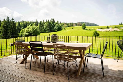 Terrasse extérieure - Gite 8 personnes -  Le Singulier - Station des Rousses