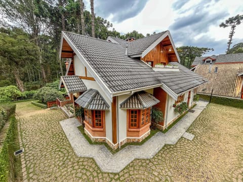 Villa | Exterior