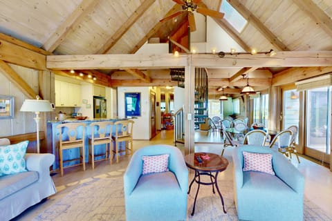 The rustic ceiling paired with the tasteful furniture and decorations makes Seaglass a stunning property