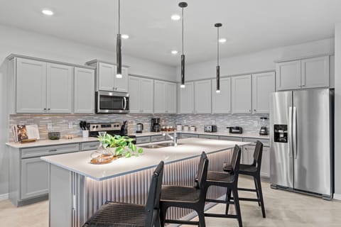 16260 Saint Kitts Circle (7).jpg