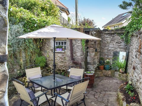 Outdoor area | Seagull Cottage, Heysham