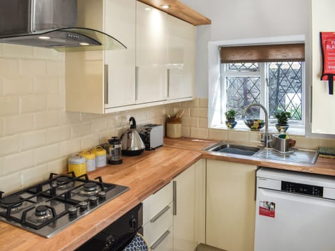 Kitchen | Seagull Cottage, Heysham
