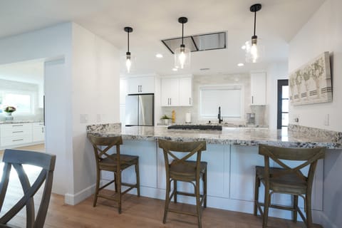 House, Multiple Beds, Pool Access, Pool View ( Destination #47) | Interior