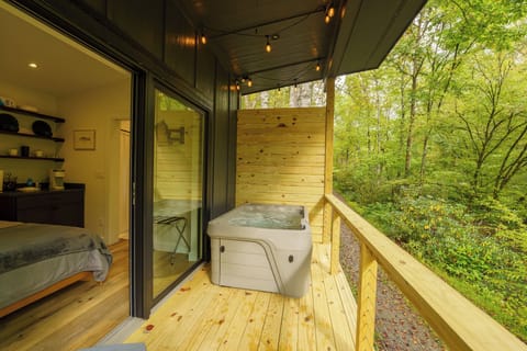 Private Hot Tub on Porch