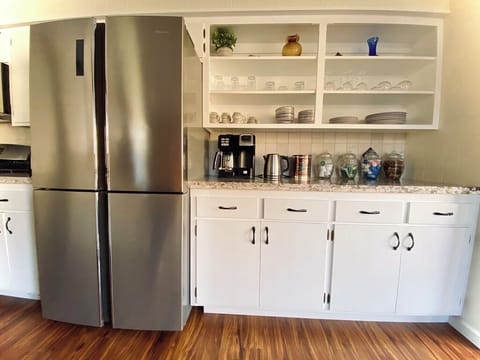 New appliances throughout the open plan kitchen makes it easier to find things
