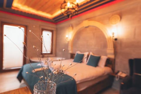 Deluxe Double Room, 1 Bedroom, Non Smoking, Balcony | Premium bedding, Select Comfort beds, minibar, individually decorated