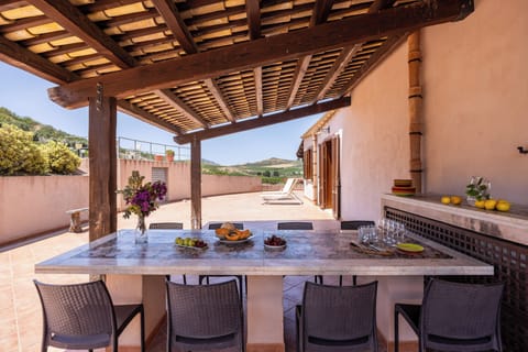 Superior Villa, Hill View | Terrace/patio