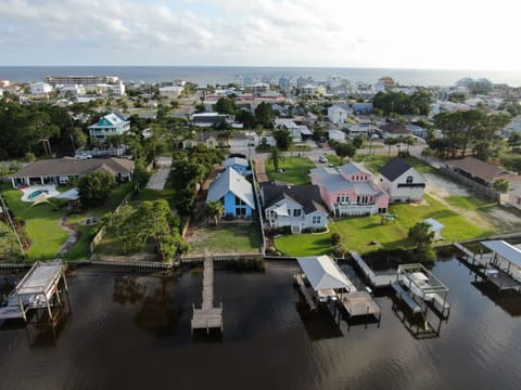 Aerial view to the gulf.